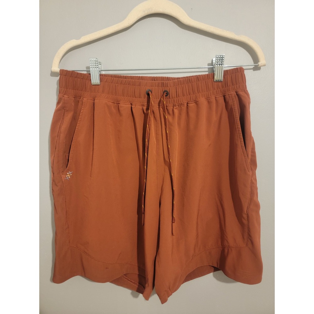 Rhone Mens Athletic Training Shorts Rust Orange 7 Inch Inseam Size Small